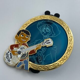 DEC TWDC Pixar Spirit of Family Coco Miguel Hector LE 250 Disney Pin A4