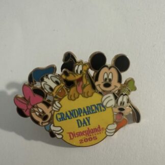 DLR Grandparents Day 2005 Fab 5 Mickey Minnie Goofy Pluto Donald Disney Pin (F0)