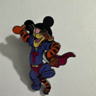 DLR - Tigger - Halloween Costume 2000 Winnie the Pooh Superhero Disney Pin F7