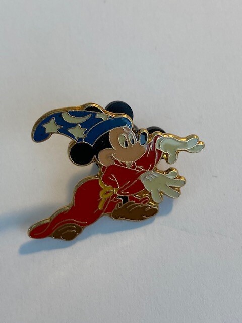 DS Fantasia 1940 - 1995 Commemorative Sorcerer Apprentice Mickey Disney Pin (B6)