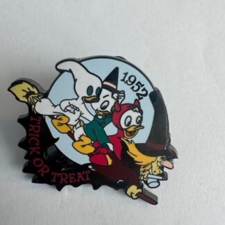 Disney 100 Years of Dreams #41 Trick or Treat Huey, Dewey, and Louie Pin (B9)