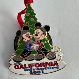 Disney Christmas California Adventure 2001 Mickey And Minnie Light up Pin (D1)