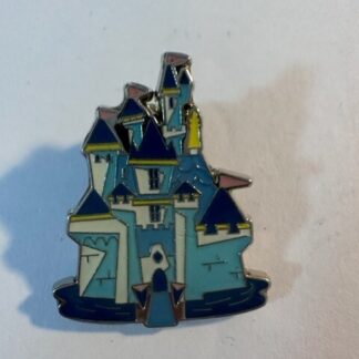 Disney Loungefly DL Castle Mickey Friends 65th Anniversary Pin (C7)