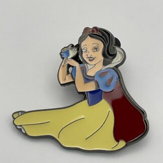 Disney Loungefly Sitting Princess Mystery  Enamel Pin Snow White A8