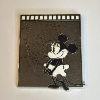 Disney Pin - Mickey Mouse 95th Anniversary Minnie Plane Crazy C8