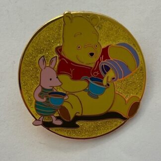 Disney Winnie The Pooh & Piglet Tea Glitter Pin (D1)