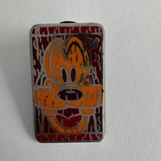 Disney hidden mickey pin Goofy Tiki (D3)