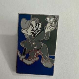 Disneyland 60th Anniversary Castle Puzzle Mystery Chaser LE 550 Dopey Pin (E0)