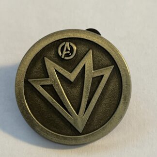 Falcon Marvel Icons Avengers 2020 DLR Cast Hidden Mickey Disney Pin (B7)
