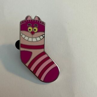 HKDL CHESHIRE SOCK PIN TRADING CARNIVAL ALICE IN WONDERLAND Disney Pin C8