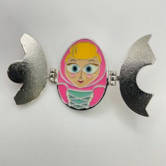 Hong Kong HKDL Bo Peep Toy Story Easter Egg Disney trading pin LE 600 Hinged D9