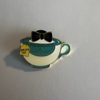Loungefly Disney Movie  Box Cup Drink Me Alice In Wonderland Disney Pin (C1)