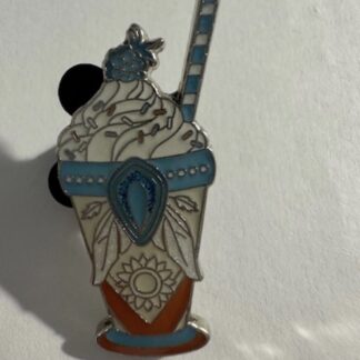Loungefly - Pochahontas - Princess Milkshake - Mystery Disnel Pin C3
