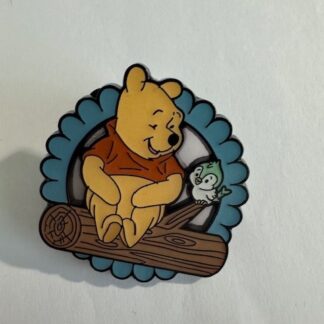Loungefly - Pooh Sitting on Log - Winnie the Pooh Cameo - Mystery  Disney Pin C3