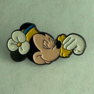 SEDESMA Spain Minnie Mouse Beauty Routine Powdering Her Nose Disney Pin D9