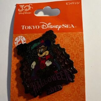 TDR Tokyo Halloween 2013 Mardi Gras Minnie Disney Pin (B)