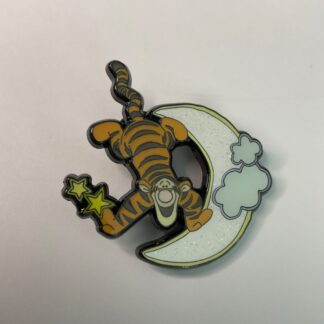 Tigger Glitter Moon & Clouds Pin Hot Topic Disney Loungefly Winnie The Pooh F3