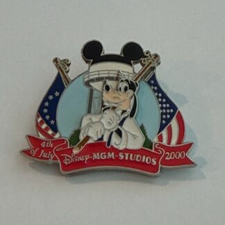 WDW - Goofy - MGM Studios - 4th of July - American Flag 2000 Disney Pin H9
