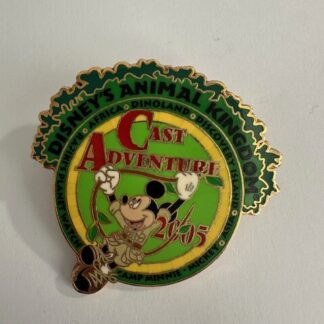 WDW Mickey Mouse Cast Adventure 2005 Animal Kingdom  Disney Pin  (B4)