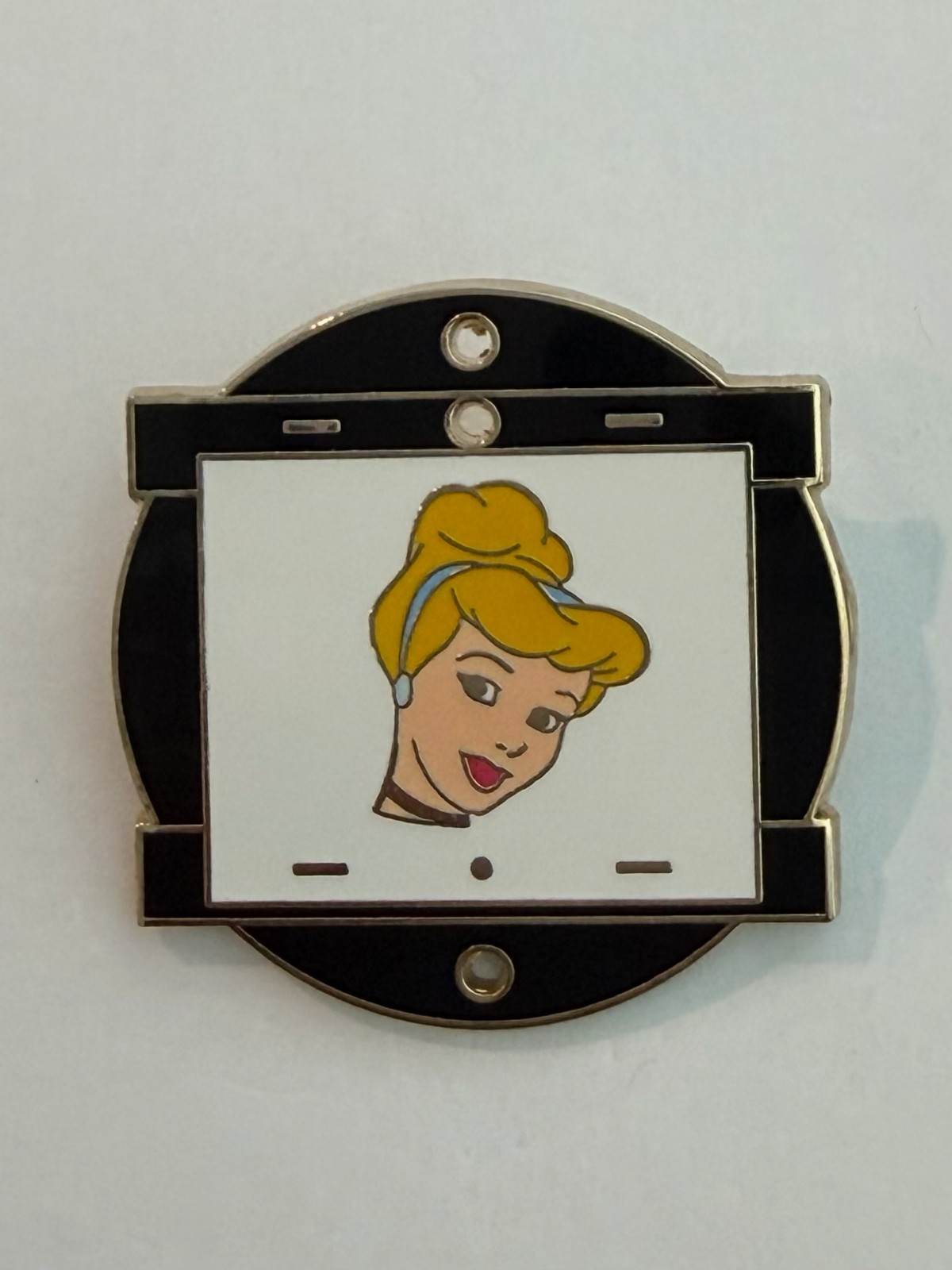 Cinderella - Animation Art - Mystery 2012 Film Disney Pin H9