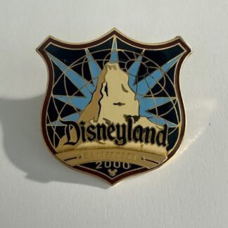 DL Matterhorn 2000 Crest Shield Disney Pin (D3)