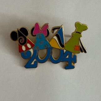 DLR Cast Member - 2004 Cast New Year Character Hat Disney Pin E1