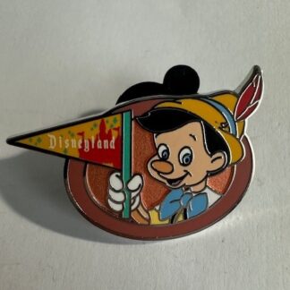 DLR - Pinocchio  Pennants with Character Niftie Fifties Flashback Disney Pin B8