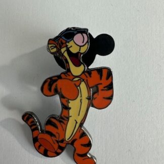 DLR - Tigger Wearing Sunglasses Winnie the Pooh Disney Pin E8
