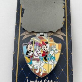 Disney Pin DL King Arthur Carrousel Crests of the Kingdom (B)