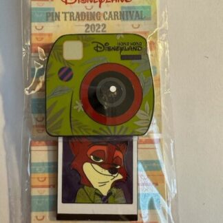 HKDL Instant Camera Series Trading Carnival Nick Zootopia LE 400 Disney Pin (B)