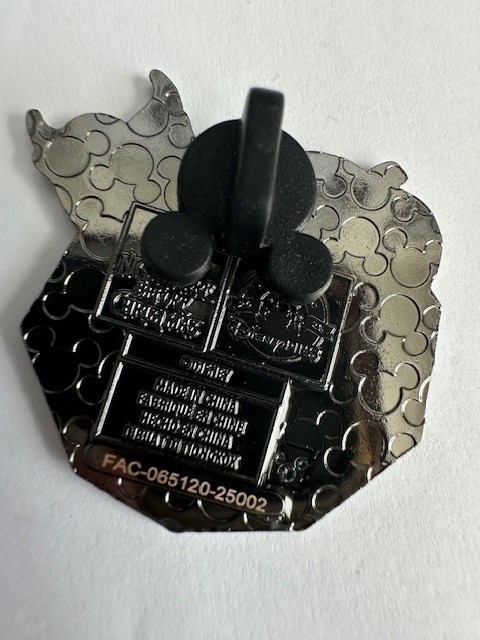 Lock Jack-o-Lantern in a Box Creepy Accessory Nightmare 2025 Disney Pin B9 - Image 3