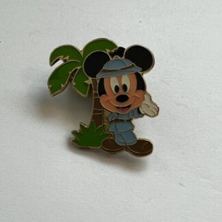 Mickey Mouse Palm Tress Game Prize Winter Tokyo TDL Disney Pin (B1)