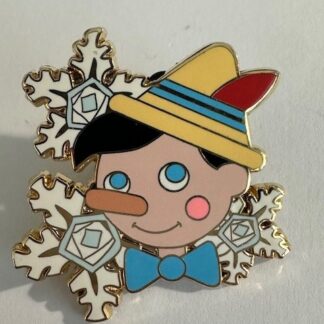 Pinocchio Snowflakes LE 200 Small World Holiday Mystery 2009 Disney Pin F2