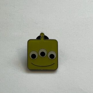 SDR Shanghai Little Green Man Toy Story Land Attraction Disney Pin (B1)