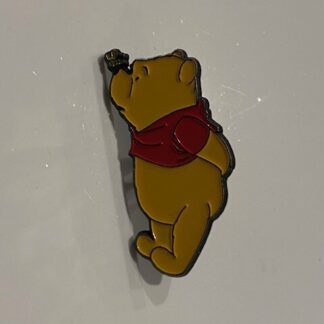 Sedesma Winnie The Pooh With Bee On Nose Disney Pin (B3)