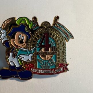 TDS Mickey Mouse 4th Anniversary September 2005 Pirate Tokyo Disney Pin (A4)