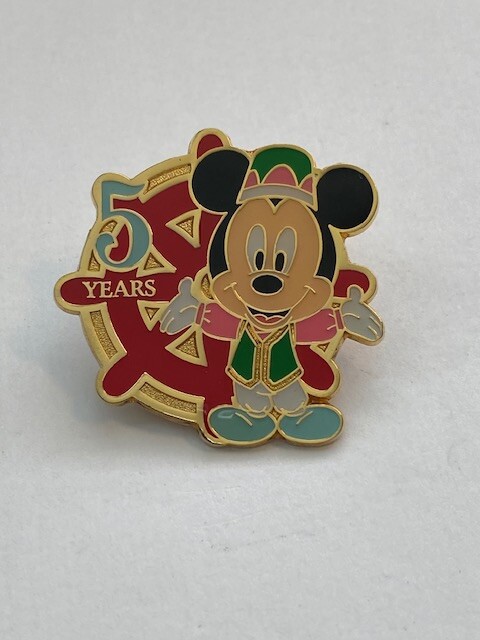 Tokyo Disney Sea 5th Anniversary Game Prize Season 3 Mickey Disney Pin (B6)