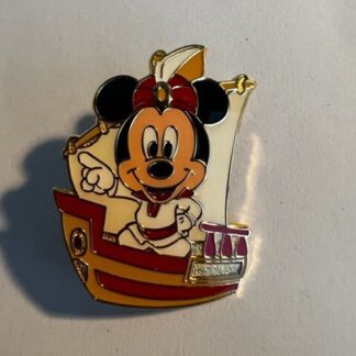 Tokyo TDR Mickey Mouse Boat Sailing 2010 Pointing Disney Pin (A3)