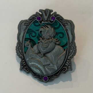 Ursula - Wonderfully Wicked 2015 LE The Little Mermaid Disney Pin H0