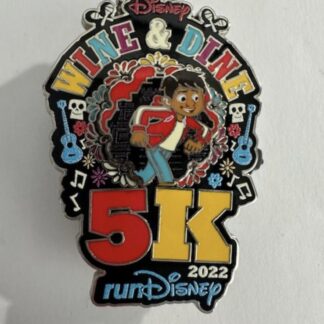WDW Wine & Dine 2022 5k Coco RunDisney Disney Pin (E9)
