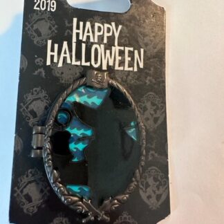 2019 Disney Pin Captain Hook Happy Halloween Limited Edition Disney Pin (B)