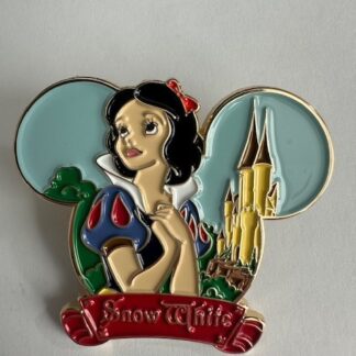 Bradford Exchange Snow White Magical Moments of Disney Pin C6