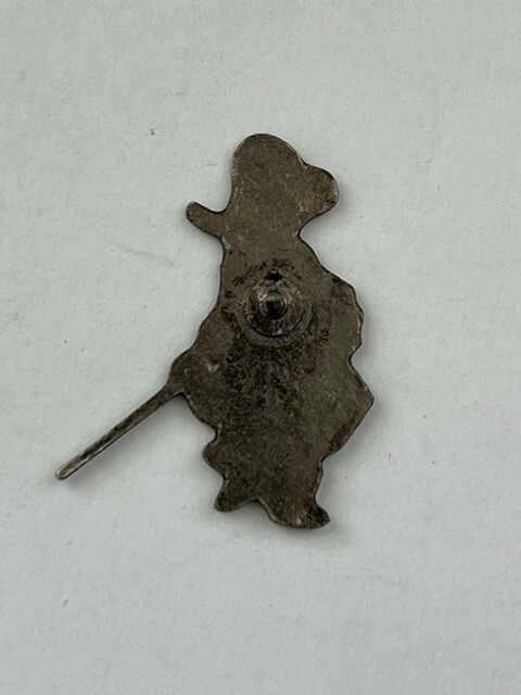 Captain Hook With Hook On Right Arm Sword Peter Pan Disney Pin (B7) - Image 3