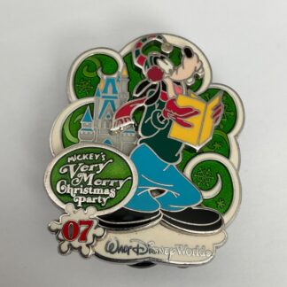 DISNEY Pin WDW Mickey's Very Merry Christmas Party Goofy 2007 LE 1500 F5
