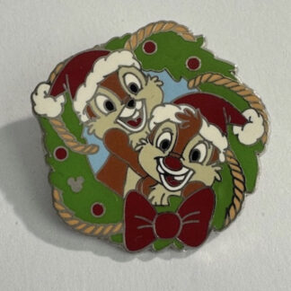 DLR 2006 Disneyland Resort Holiday Wreath Lanyard Chip Dale Disney Pin (B7)