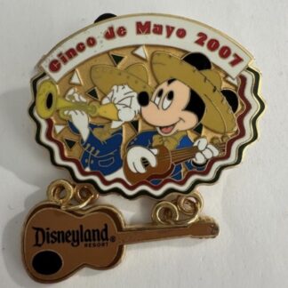 DLR Cinco De Mayo 2007 Mickey And Donald Disney Pin (E9)