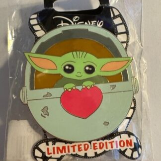 DSF DSSH Valentines Love Note Mandalorian Baby Yoda Grogu LE 400 Disney Pin (B)