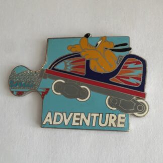 Disney California Adventure Pluto Puzzle Piece Trading Pin 2002 G2