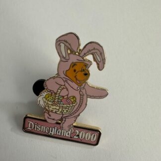 Disney Pin DLR 2000 Disneyland Easter Winnie the Pooh Pin Le1200 (A9)