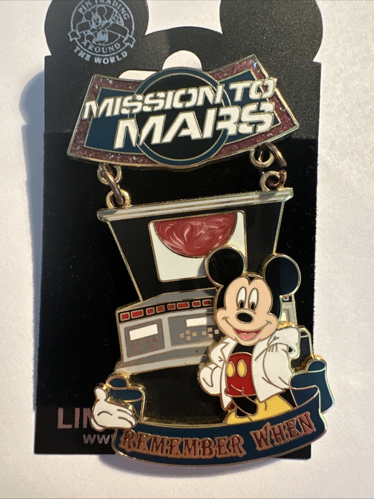 Disney Pin White Glove Remember When Mickey Mouse Mission to Mars LE 750